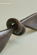 fotodocument bronzen beeld Vriendschapsknoop